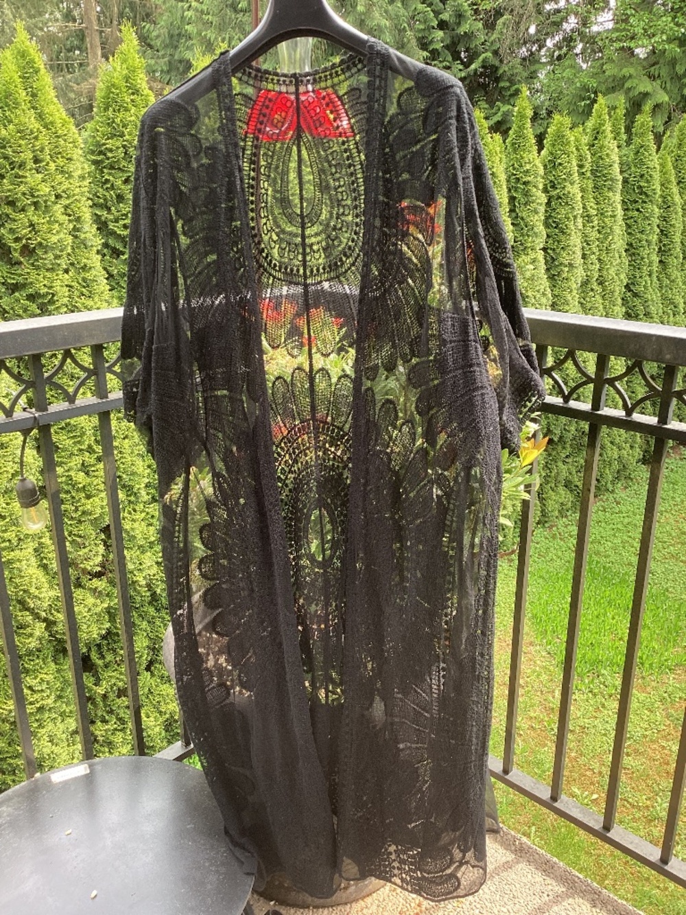 Cover up/kimono. Black lace. O/s.